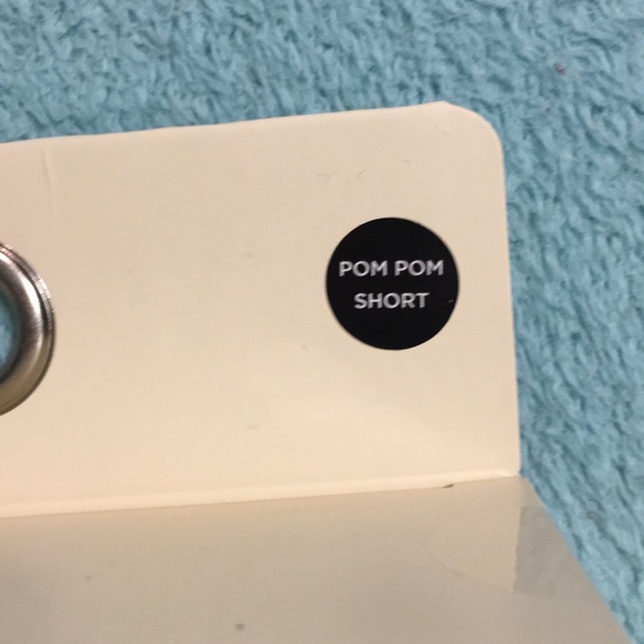 Ugg Women’s Rainboot Pom Pom short sock - Picture 4 of 8